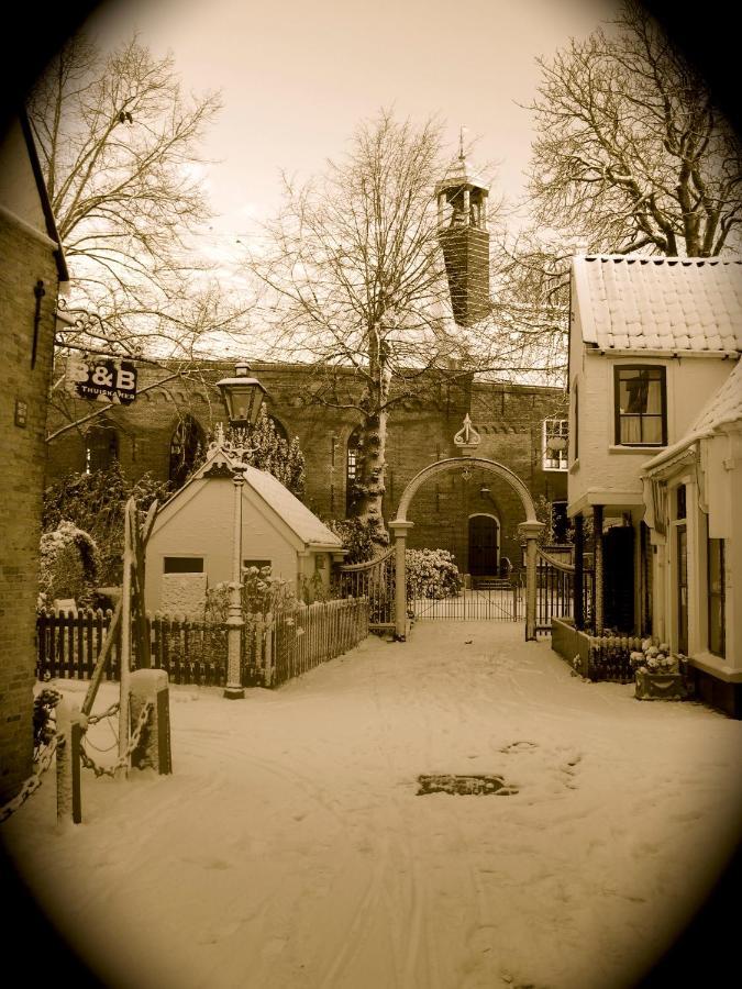 De Thuiskamer In Grou Als B&B Of Vakantiehuis Exterior photo