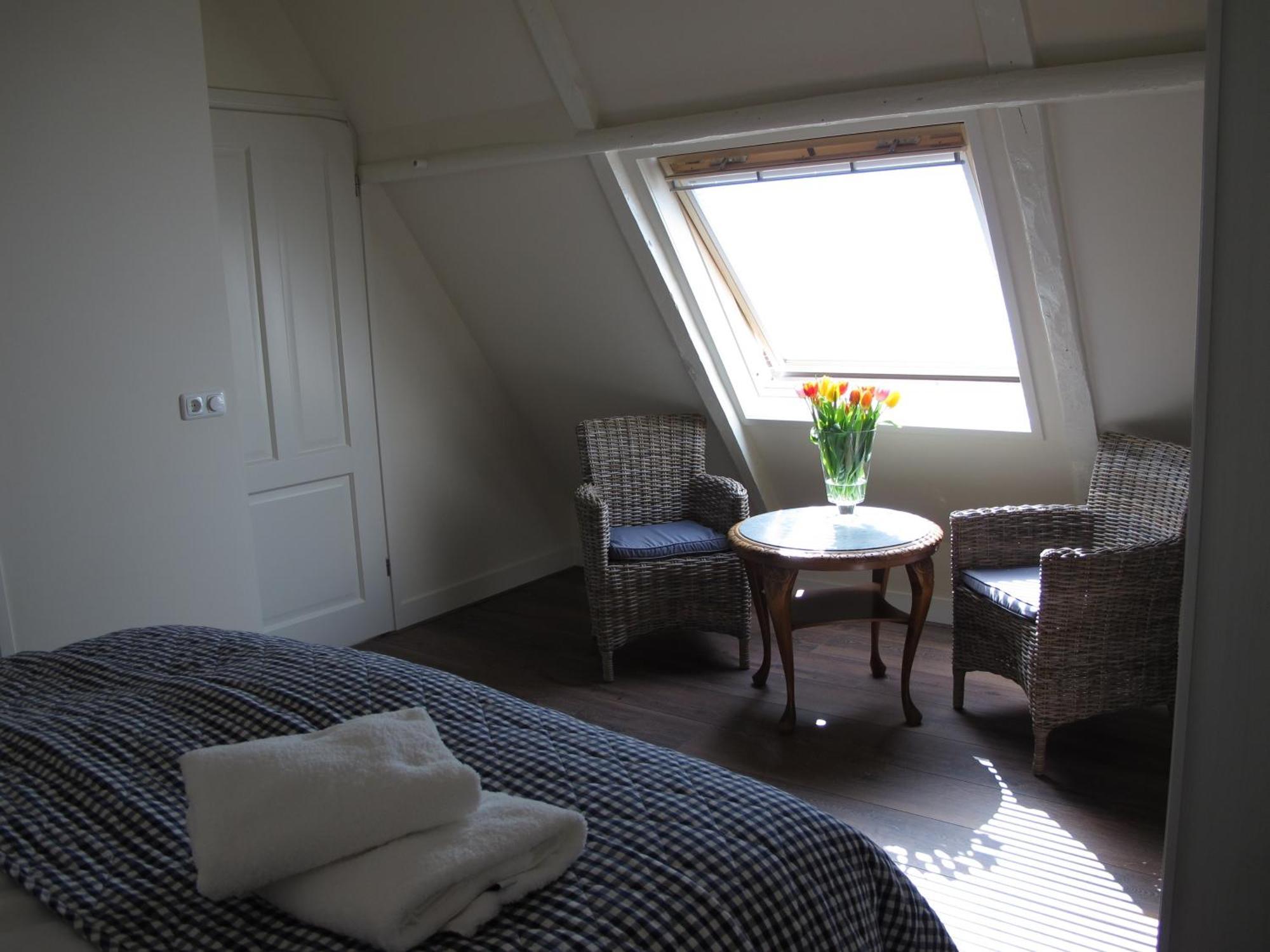 De Thuiskamer In Grou Als B&B Of Vakantiehuis Exterior photo
